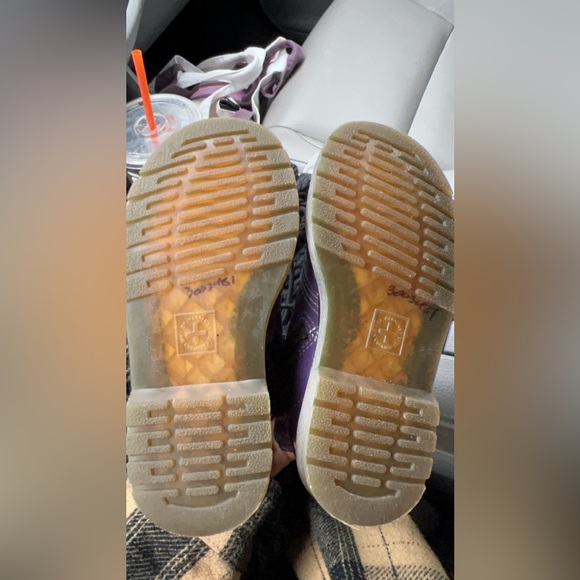 Children’s size 9 Patent Leather Purple Dr. Martens. - Picture 8 of 8